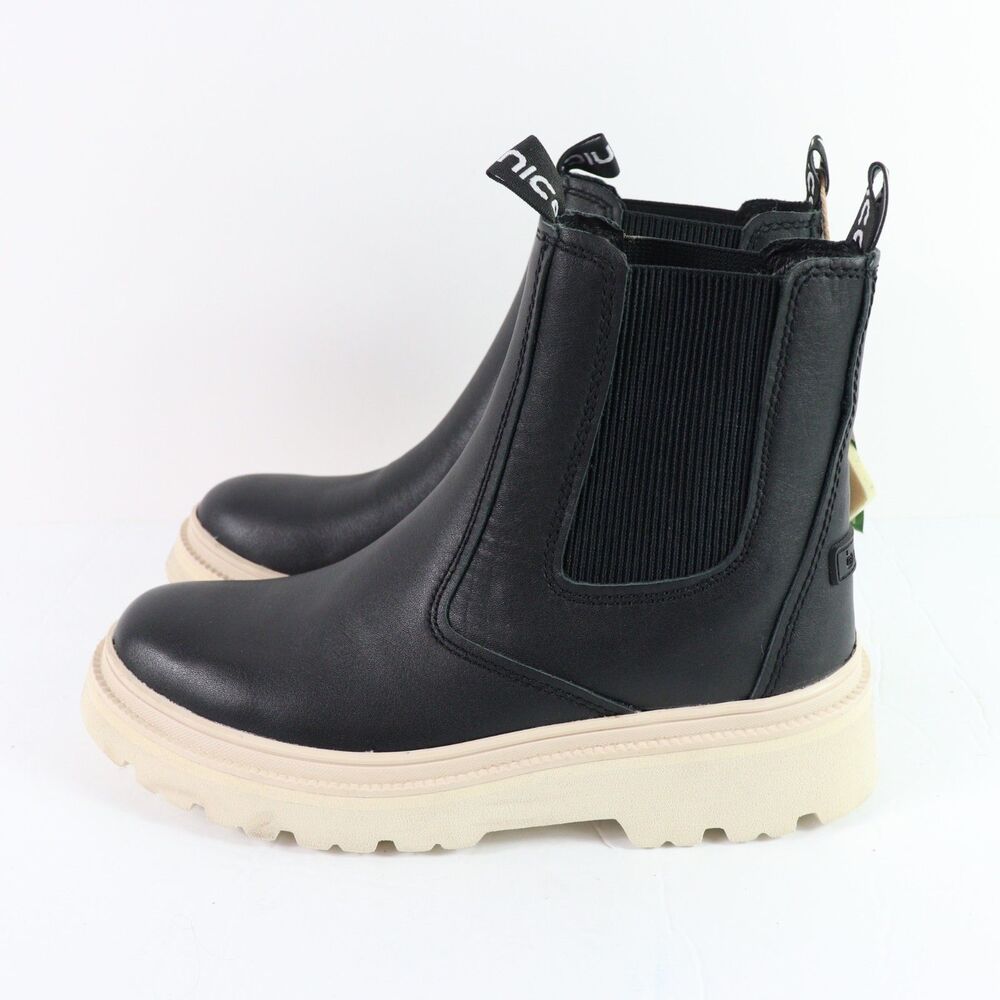 NWT Bionica Drina Black Leather Lug Sole Water Resistant Chelsea Boots 8.5 - Picture 3 of 9